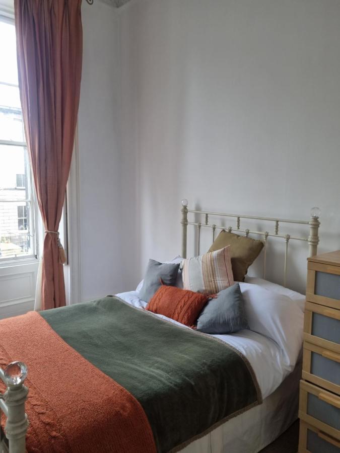 3 Double-Bed Georgian Apartment In Prime Location Edinburgh Exterior photo
