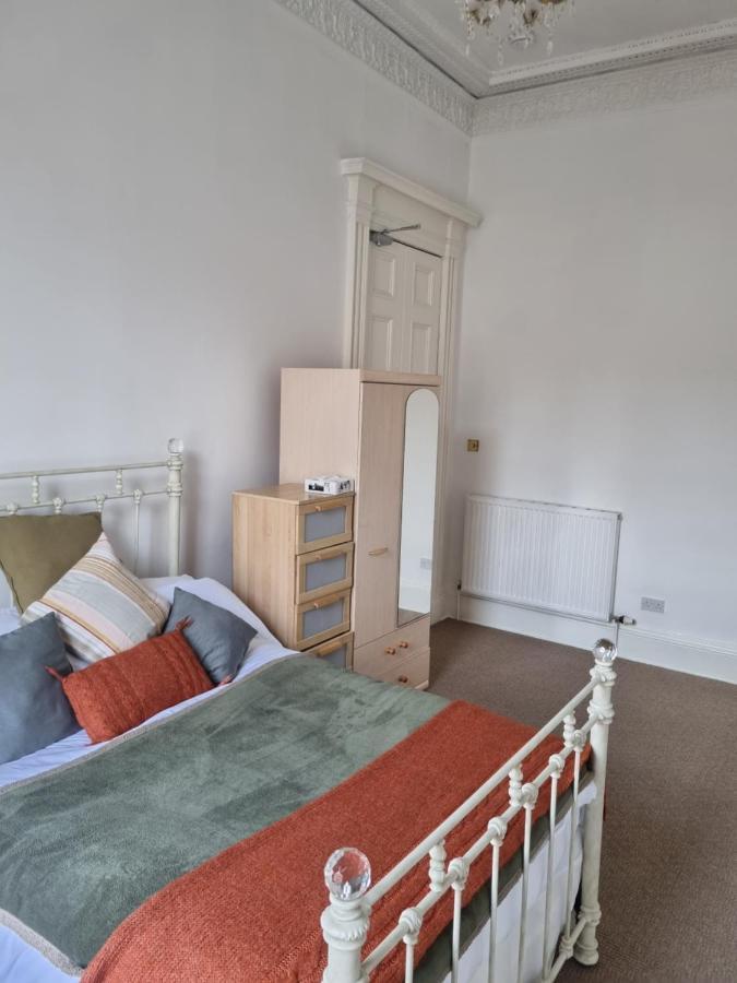 3 Double-Bed Georgian Apartment In Prime Location Edinburgh Exterior photo